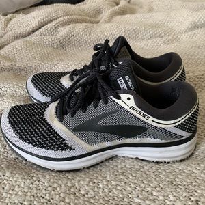 Brooks Revel Running